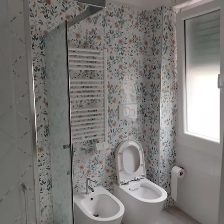 Sunny House - Ariston In 3 Minuti Апартаменты Санремо